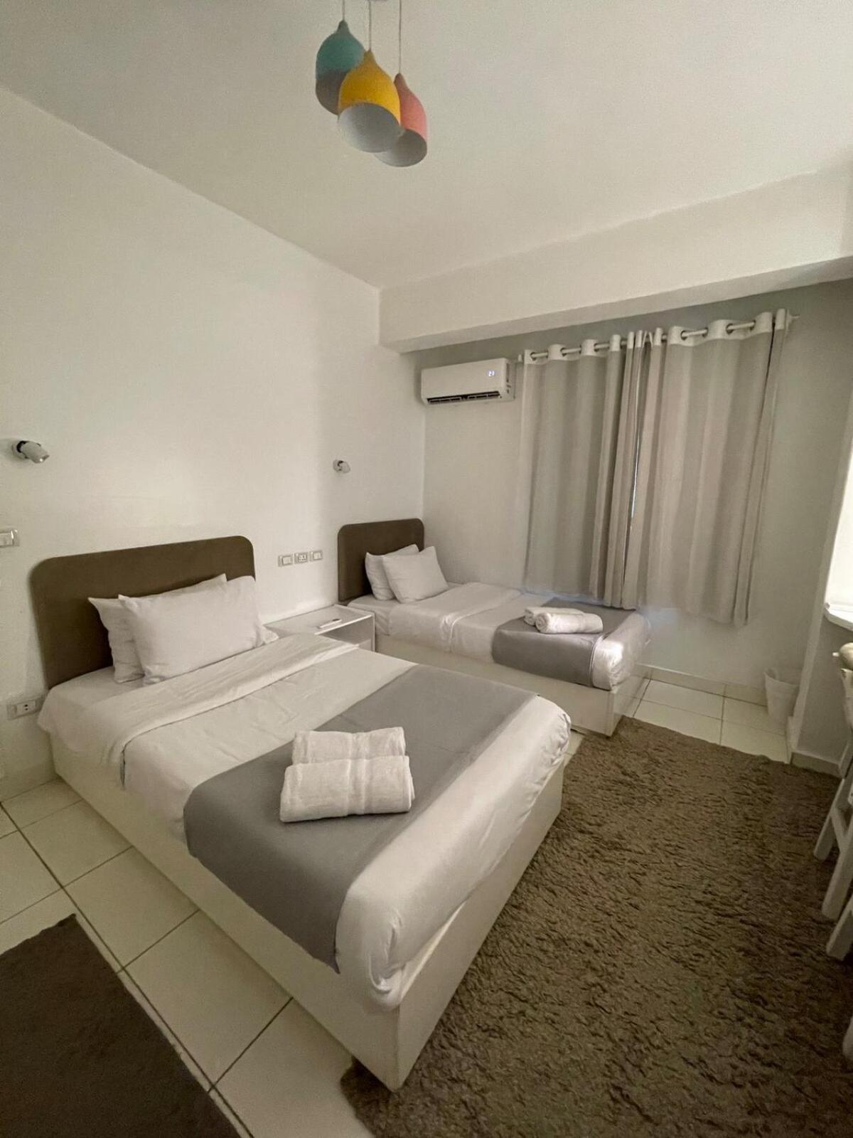Ctc 08 - Comfy Tourist Corner Apartment *